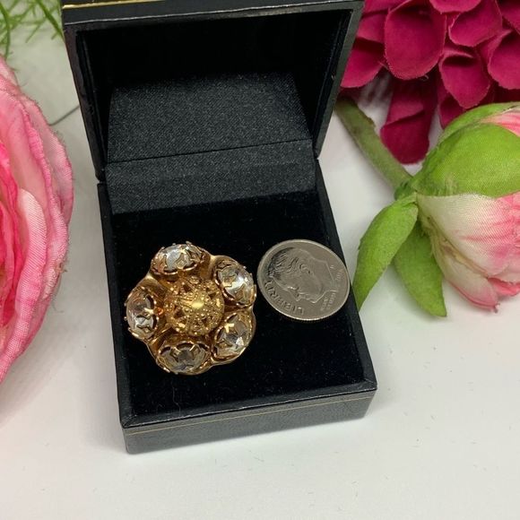 VINTAGE⚜️RARE NAPIER Filigree Crystal Clip Earrings - Picture 7 of 7